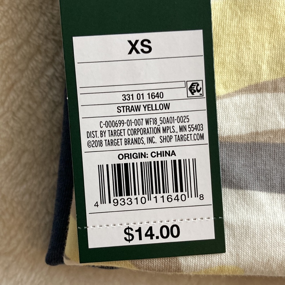 XS Shirts - Picture 6 of 7
